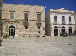 piazza municipio 2