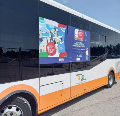 I bus della MTM si vestono dei colori degli Assoluti nazionali di atletica