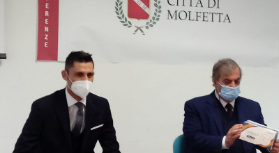 Eugenio Abbattista con Azimut investimenti dona al Comune 5000 mascherine 