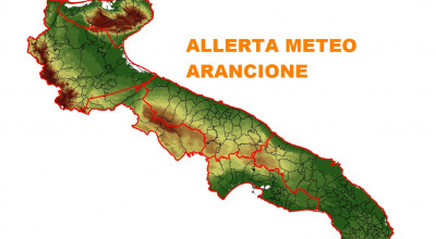 Allerta meteo arancione della protezione civile. Venti forti di burrasca da o...