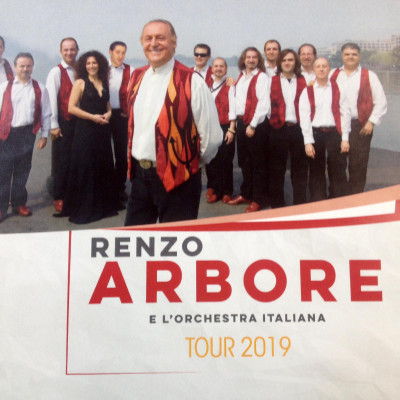 Renzo Arbore e l'Orchestra italiana