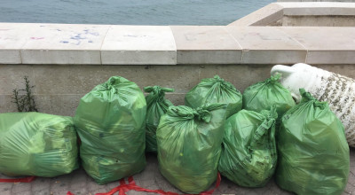 Puliscono la spiaggia dopo un post su Facebook, Minervini : “Esempio po...