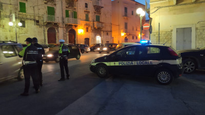 Aggressione ad agenti Polizia locale, costituito 21enne