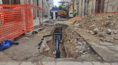 Aqp, riparate tubature in via Massimo d’Azeglio. Procede il rifacimento...