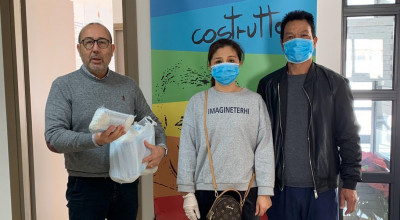Commercianti cinesi donano mascherine al Comune