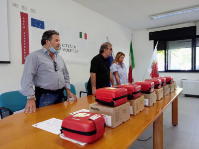 Sport-cardioprotetto: consegnati defibrillatori agli impianti sportivi comunali