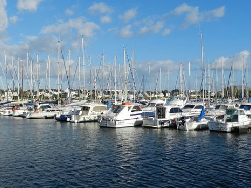 Progetto di Fattibilità nautica da diporto e porto peschereccio interventi di realizzazione e allestimento pontili destinati alla nautica da diporto e degli adeguamenti previsti per gli attracchi pescherecci