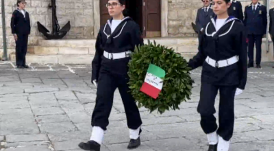 Molfetta ricorda le vittime del rimorchiatore Franco P. Gremito il Duomo