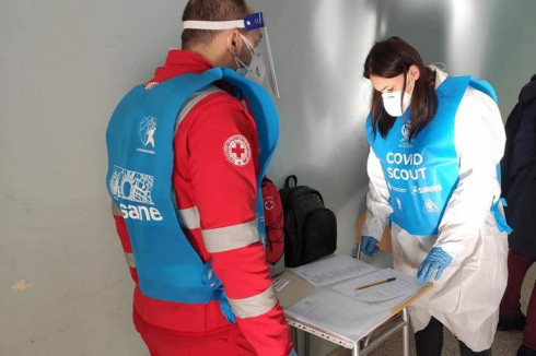 Hub vaccinale, si cercano nuovi volontari
