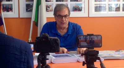 I giornalisti intervistano il sindaco Tommaso Minervini a due anni dall'inizi...