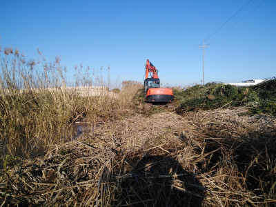 Contrada Manganelli, in corso i lavori di disostruzione del canale di scolo