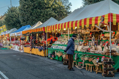 Bando pubblico per la partecipazione alla fiera della Madonna dei Martiri e a...