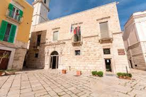 Palazzo Giovene. Chiusa per lavori la sala stampa