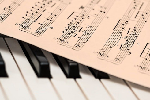 AVVISO PUBBLICO PER LA NOMINA DELLA COMMISSIONE GIUDICATRICE PALAZZO DELLA MUSICA INTEGRAZIONE COMMISSIONE CON ESPERTI