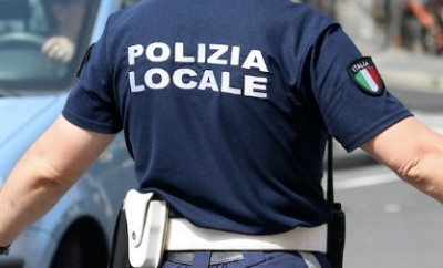 Selezione Pubblica, di 5 agenti di polizia locale. Esito prova scritta e grad...