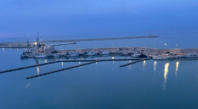 Pontili da diporto per oltre 300 posti barca. Il vecchio e il nuovo porto rin...