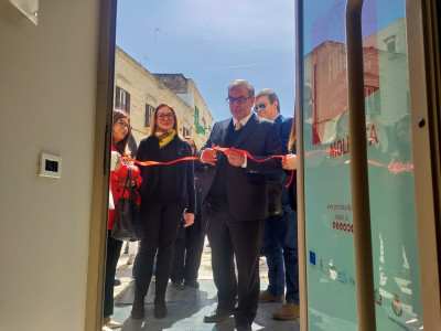 A Molfetta inaugurato il nuovo sportello di Porta Futuro area metropolitana d...