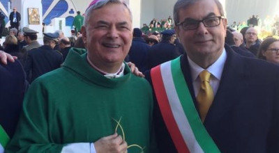 Telefonata di reciproca solidarietà tra il Vescovo Cornacchia ed il Si...