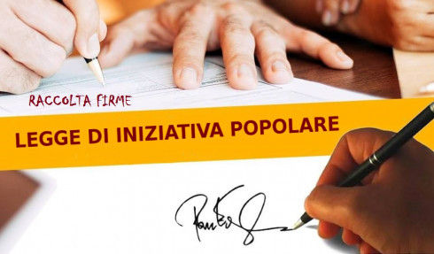 Proposte di legge di iniziativa popolare: le firme presso la sede dell'Uffici...